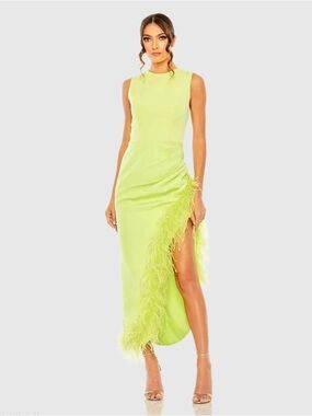 IEENA MAC DUGGAL Lime Green Ruched High-Low Sheath Dress with Feather Trim Sz: 6
